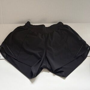 Lululemon women’s black athletic shorts 4” size 0 workout teenagers shorts